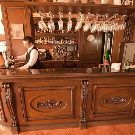 Amsterdam Hotel 3*