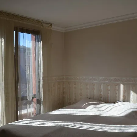 Amsterdam Hotel