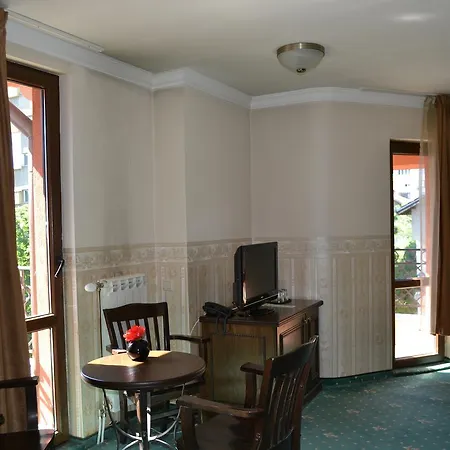 Amsterdam 3* סופיה