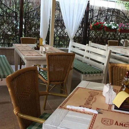 Amsterdam מלון 3*